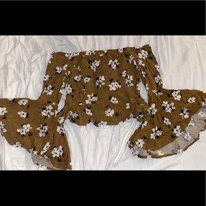 Floral Off the Shoulder Flare Crop Top